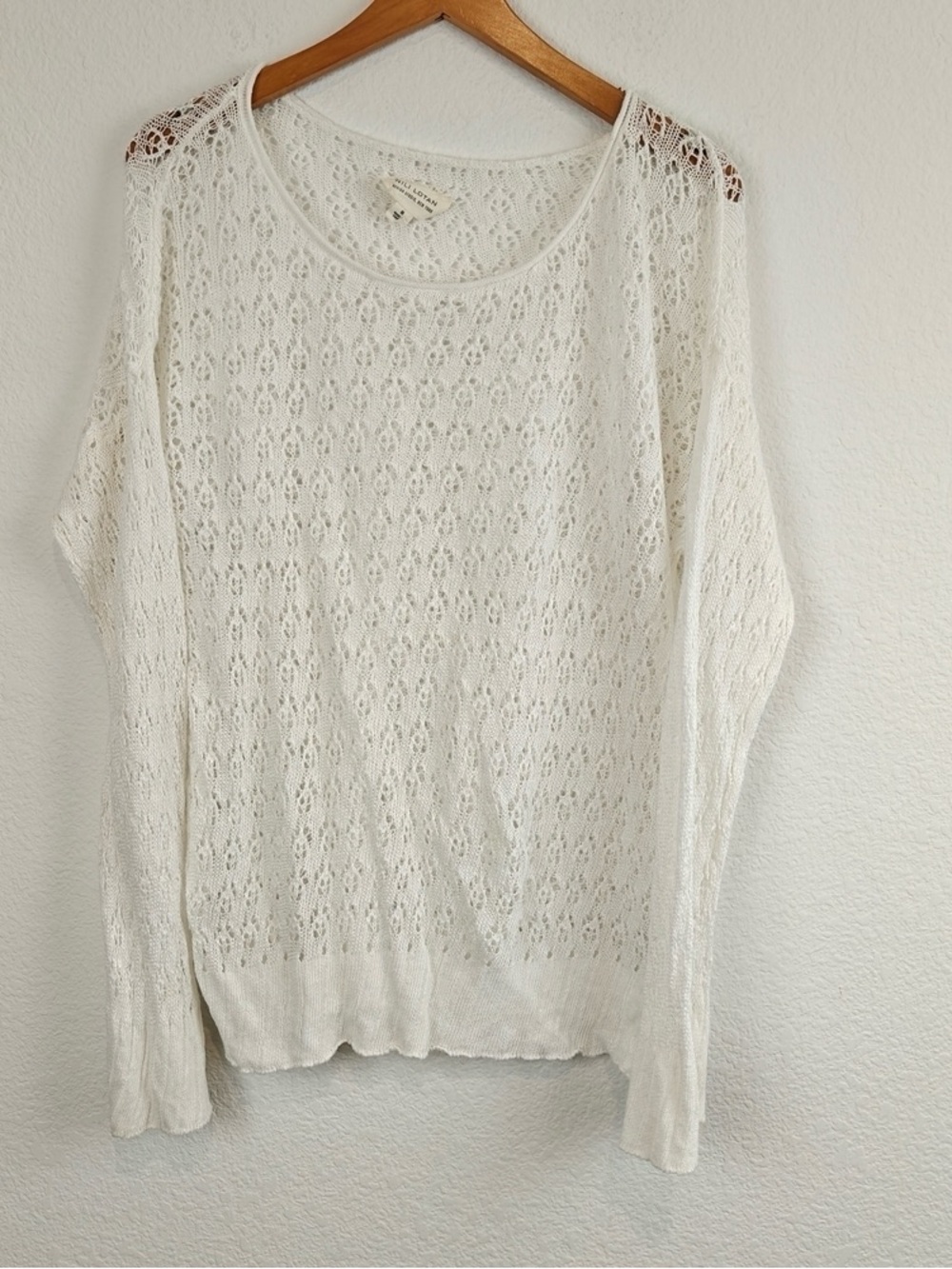 Lightweight Open-Knit Women's Sweater - White